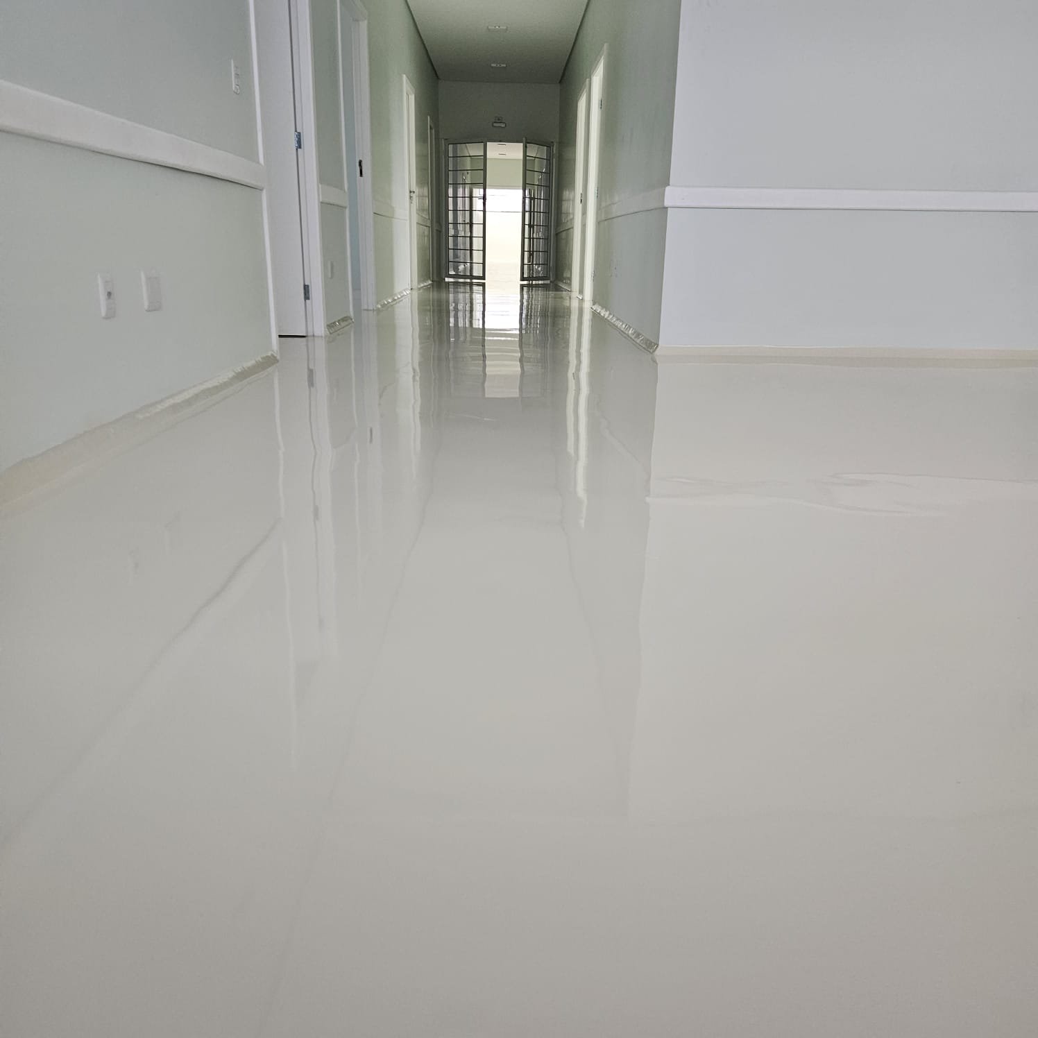 Piso para hospitais e laboratórios
